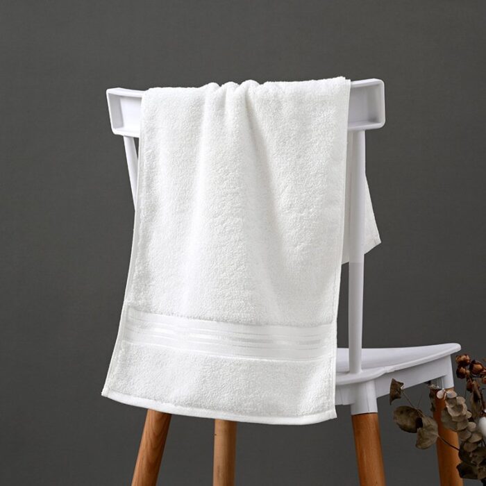 white gym size towel - Image 2